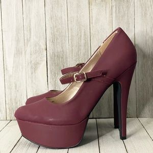 CHARLOTTE RUSSE Platform Stiletto Mary Jane Shoes